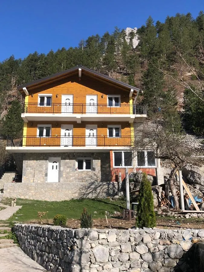 Bujtina Brahim Selimaj Bed & Breakfast Valbone Albania
