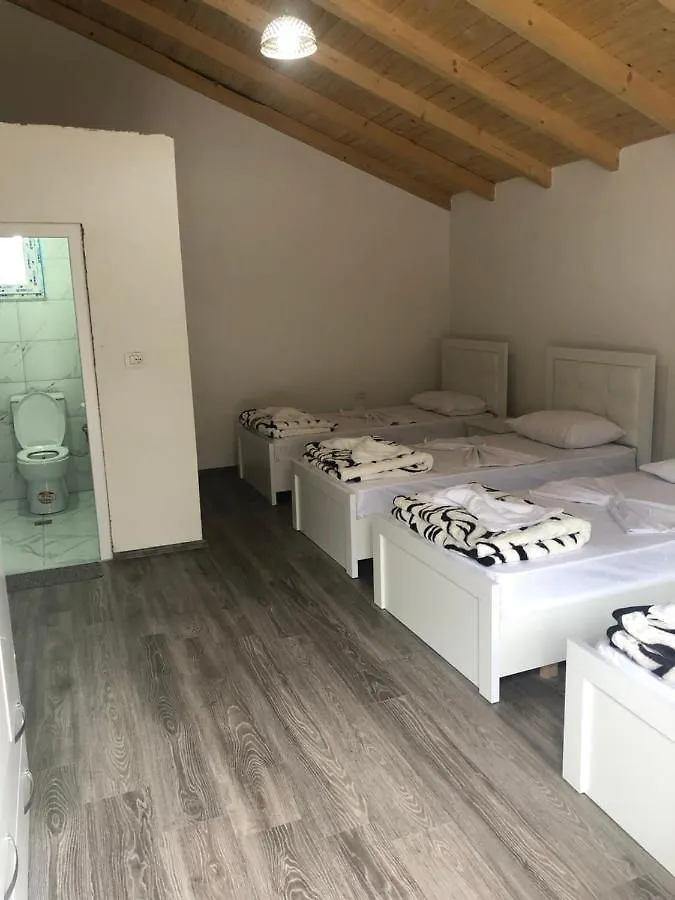Bujtina Brahim Selimaj Bed & Breakfast Valbone