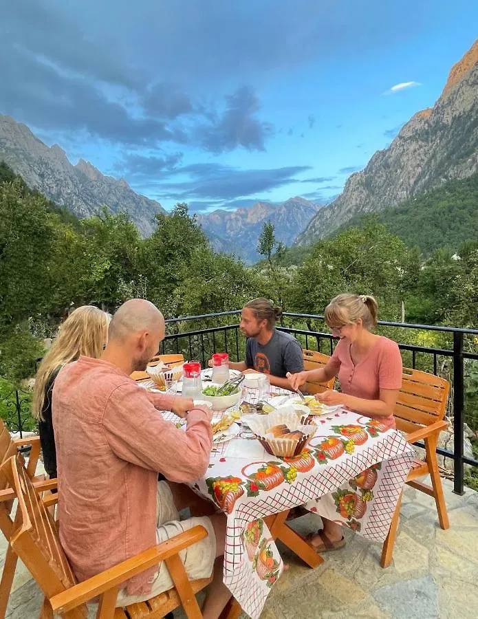 Bujtina Brahim Selimaj Bed & Breakfast Valbone