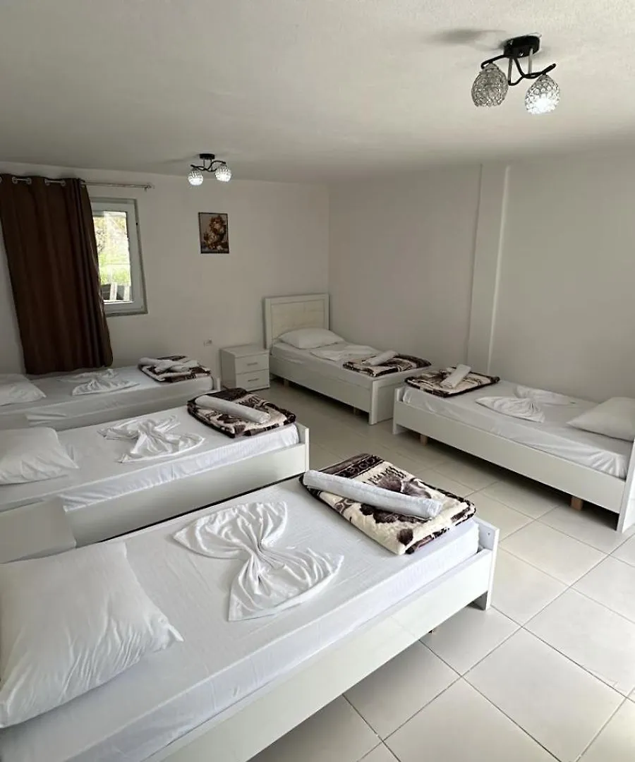 Bujtina Brahim Selimaj Bed & Breakfast Valbone 0*,  Albania