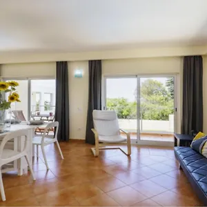 https://sunhome-casas-de-ferias-em.hotelaalgarve.com