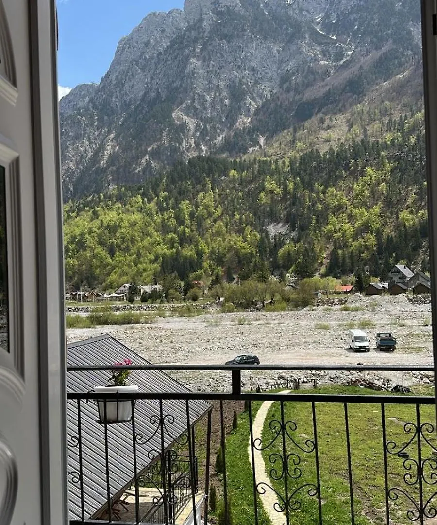 Bujtina Brahim Selimaj Bed & Breakfast Valbone